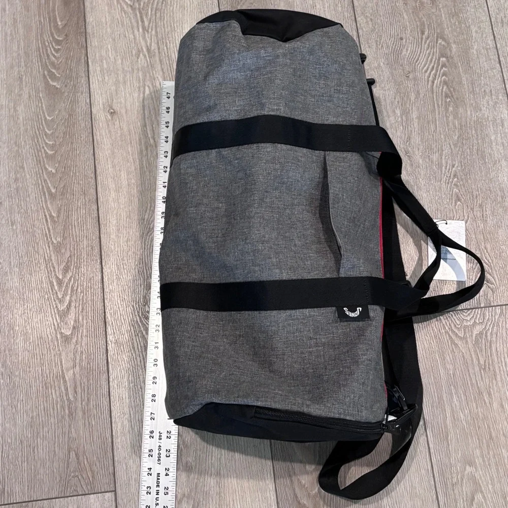 Jones Duffel Bag Grey Golf Gym Travel Weekender Active New
